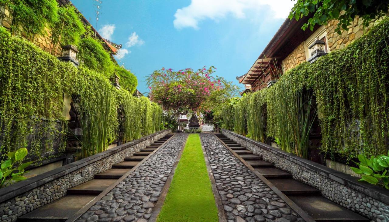 Giri Bhagawan Villas & Spa Nusa Dua  Exterior foto